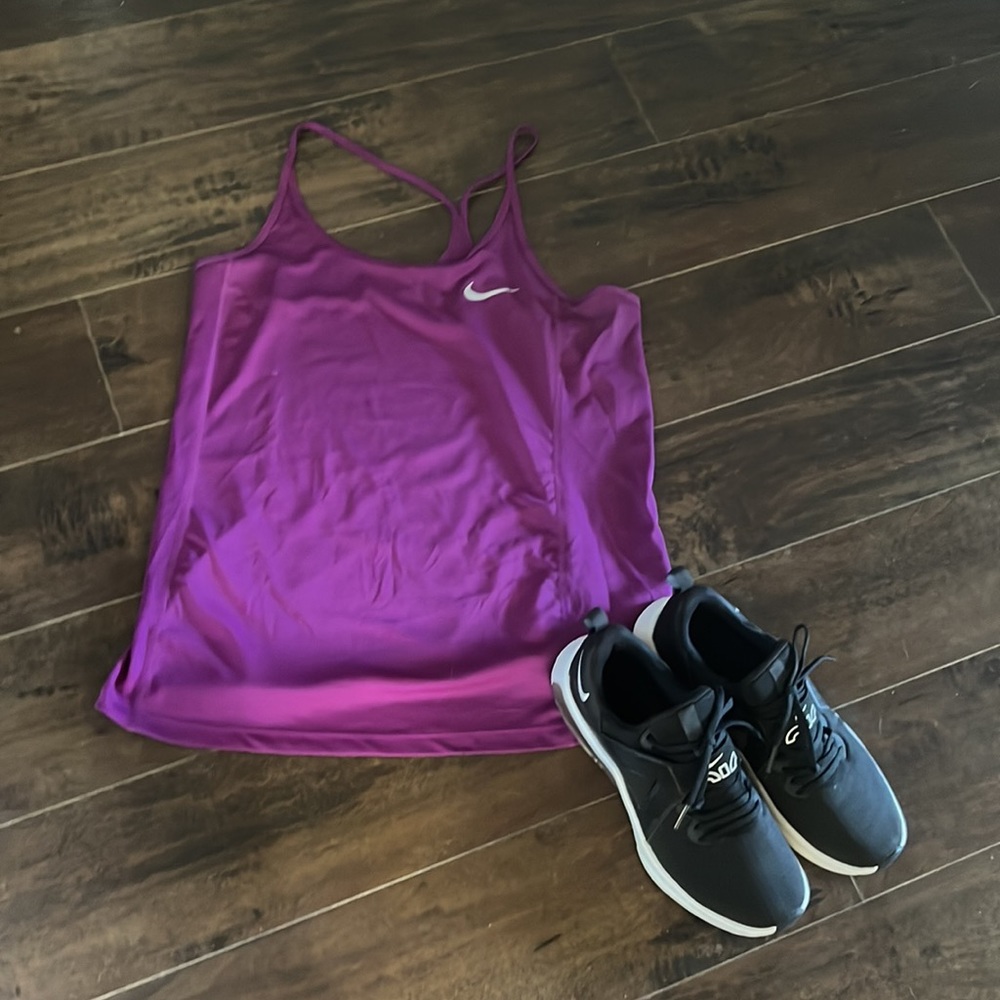 ❤️Nike dry fit top❤️